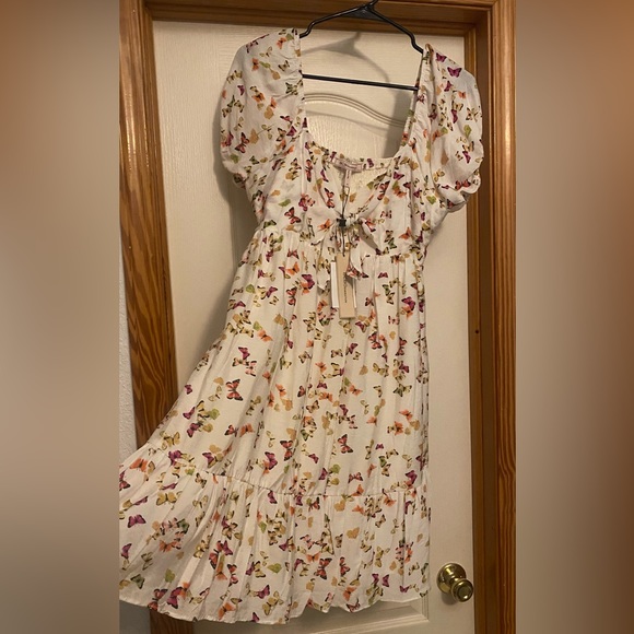 BCBG LIV BABYDOLL DRESS - Picture 7 of 9